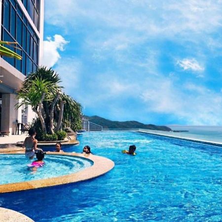 Beachfront Scenia Bay Apartment Нячанг Экстерьер фото