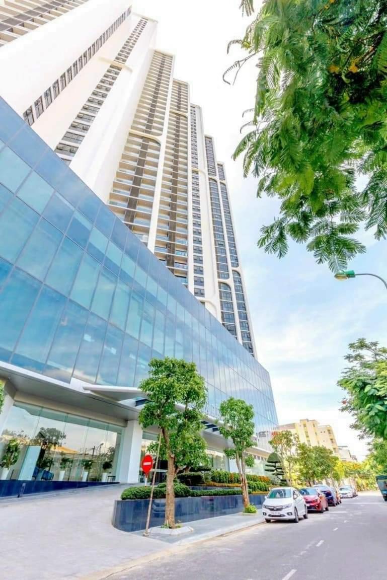 Beachfront Scenia Bay Apartment Нячанг Экстерьер фото