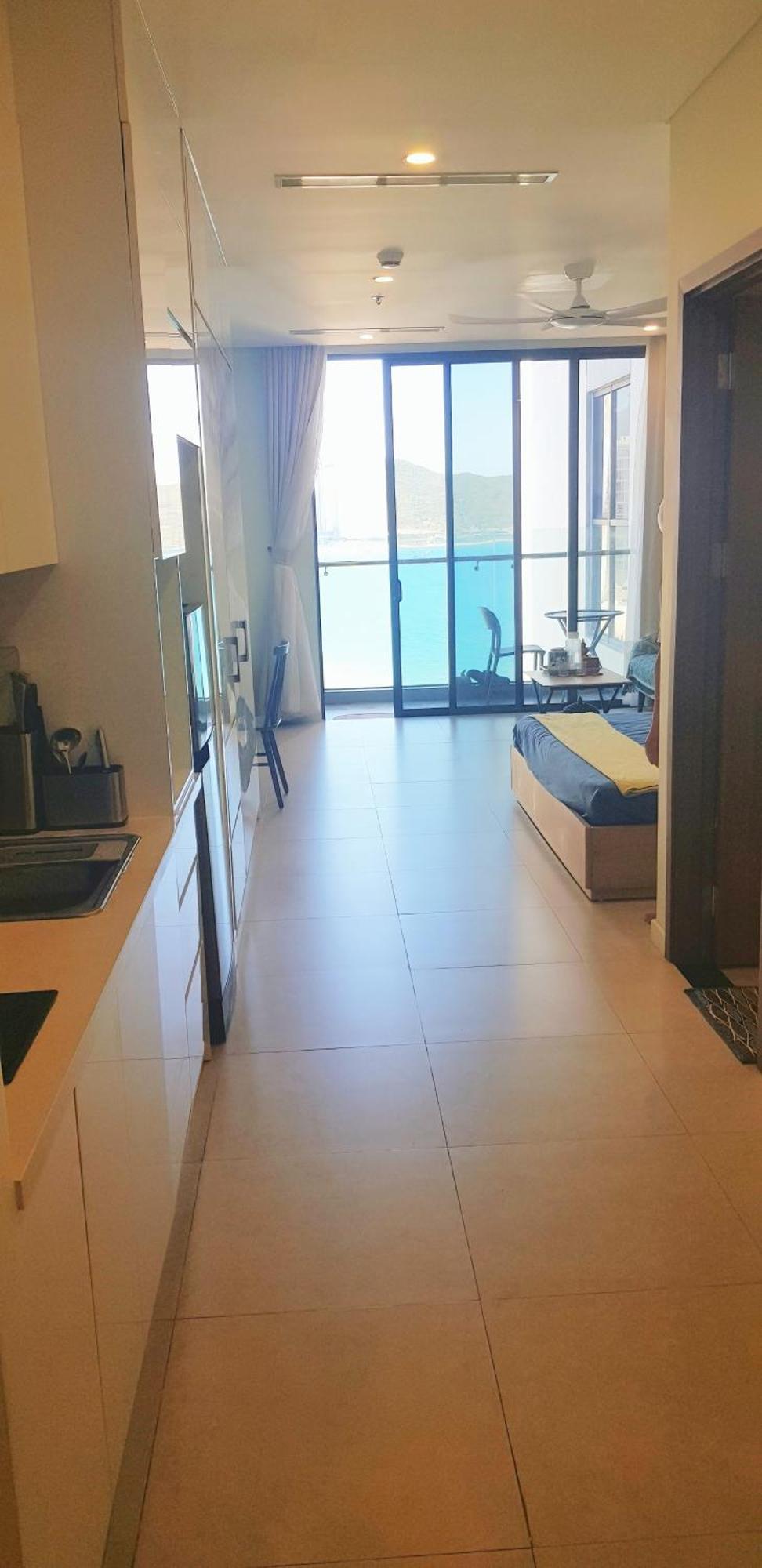 Beachfront Scenia Bay Apartment Нячанг Экстерьер фото